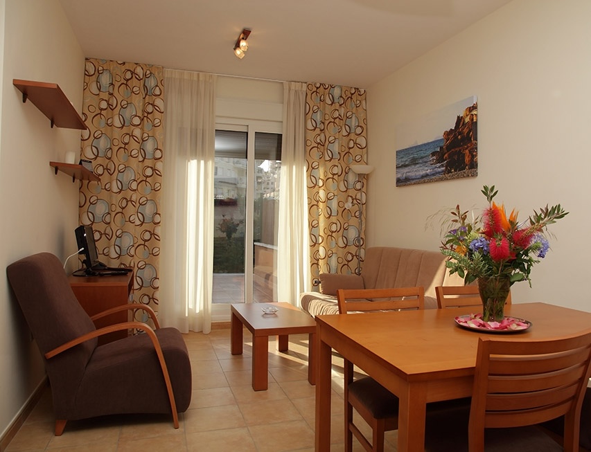 Apartamento Bajo con Patio