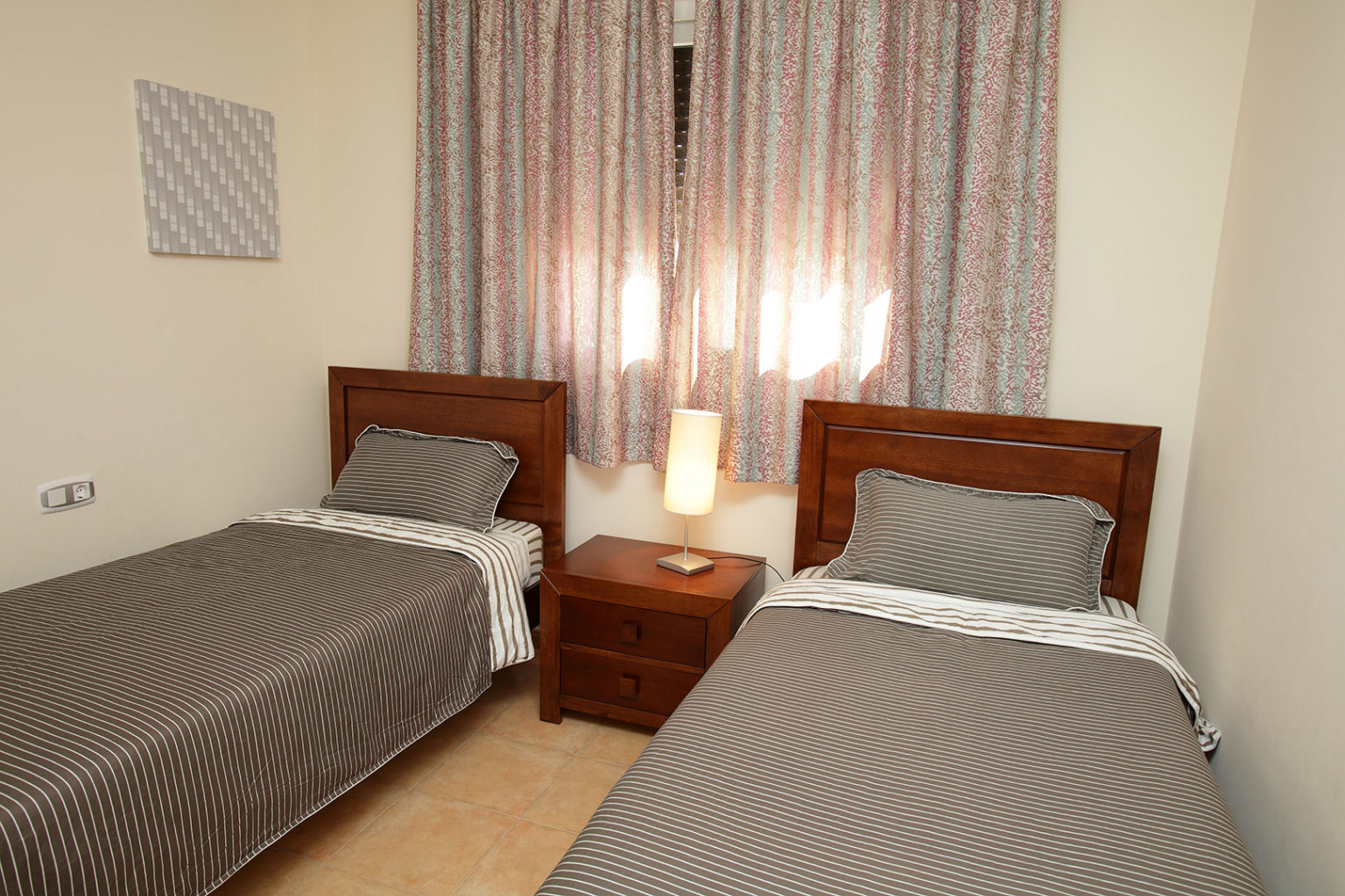 Apartamento 2 dormitorios con terraza (foto 4)