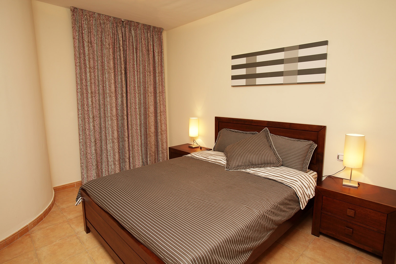 Apartamento 2 dormitorios con terraza (foto 3)